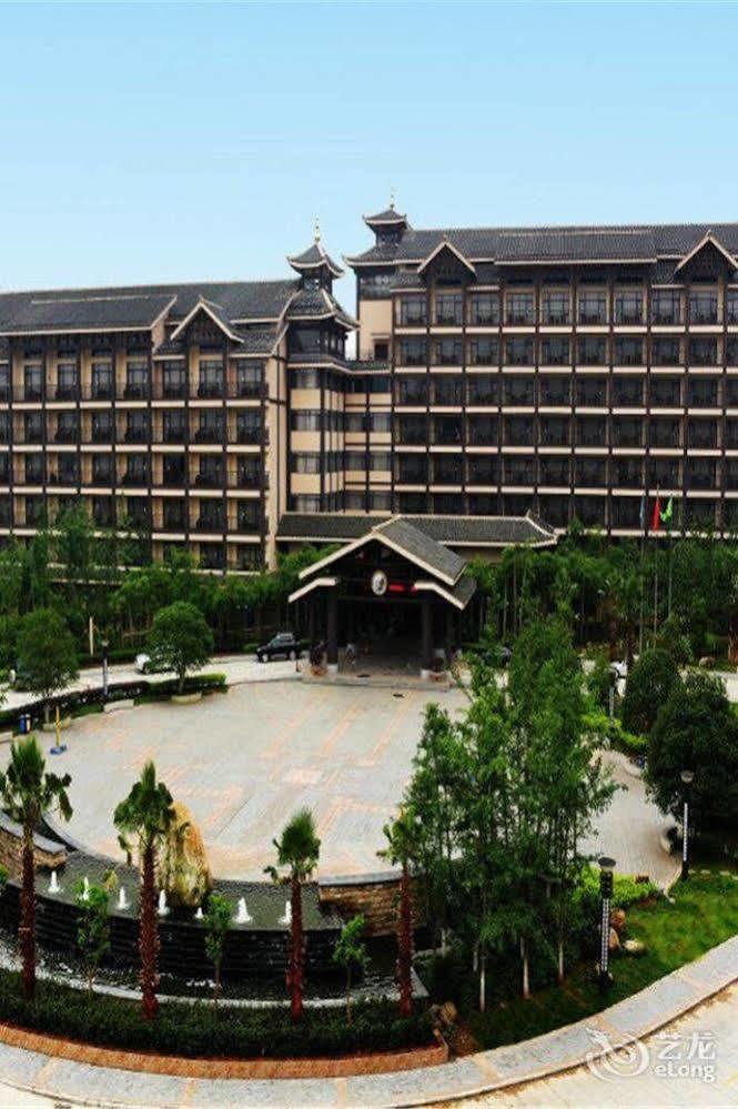 Liuzhou Sanjiangxian Dongxiangguo Hotel Eksteriør billede