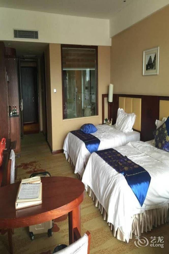 Liuzhou Sanjiangxian Dongxiangguo Hotel Eksteriør billede