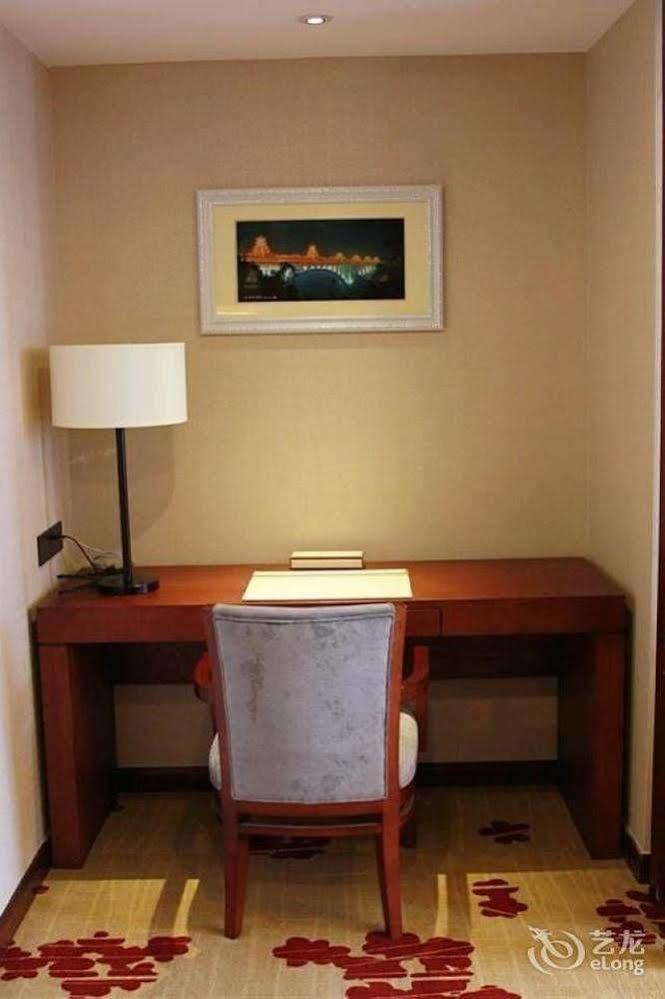 Liuzhou Sanjiangxian Dongxiangguo Hotel Eksteriør billede