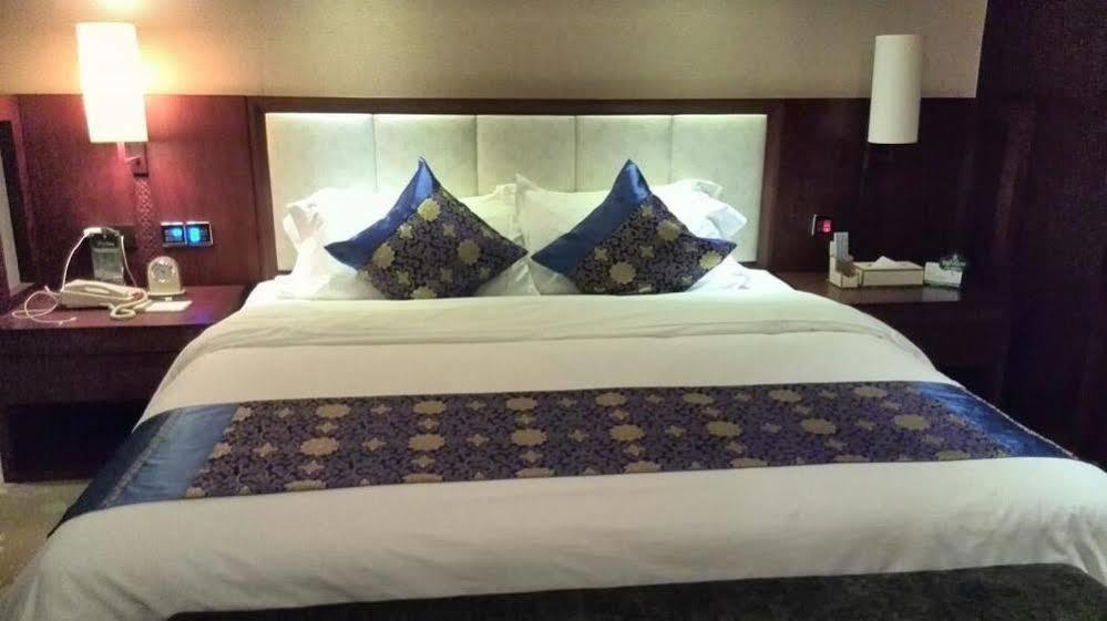 Liuzhou Sanjiangxian Dongxiangguo Hotel Eksteriør billede